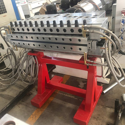 Extrudeuse à double vis conique 80/156 personnalisée pour l'extrusion de profilés PVC/PE/PP au mieux