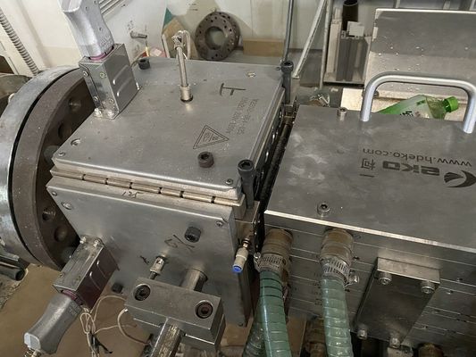 Améliorer la fabrication du profil UPVC libérant le potentiel avec la perfection de polissage