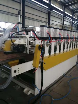 Ligne d'extrusion de panneaux en mousse de PVC WPC pour la production de tôles avec ratio L/D de vis non applicable