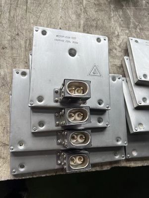 Moulures d'extrusion en PVC pour profilés de planches de base en plastique équipement d'extrusion WPC