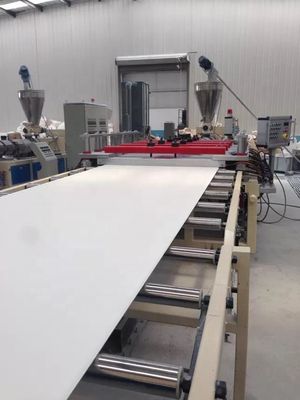 Matériau P20 Panneau en mousse PVC à haute densité pour la fabrication d'armoires de cuisine