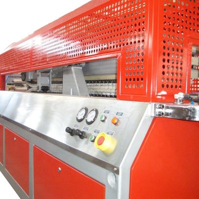 150-200 kg/h Capacité à grande vitesse ligne de machine à extruder en bois plastique à double vis conique