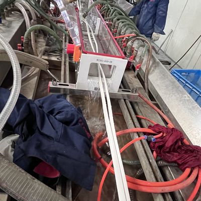 3CR17 Matériel Moule de produits ménagers pour profilés de fenêtre et de porte en PVC