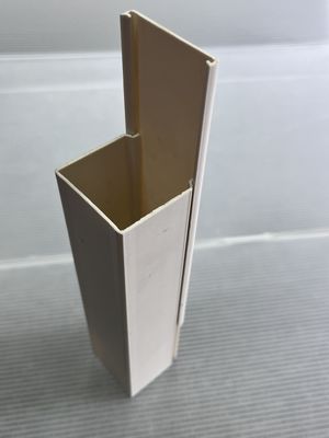 Conception de moules d'extrusion de profil UPVC de matériau plastique pour moules de véhicule de produit