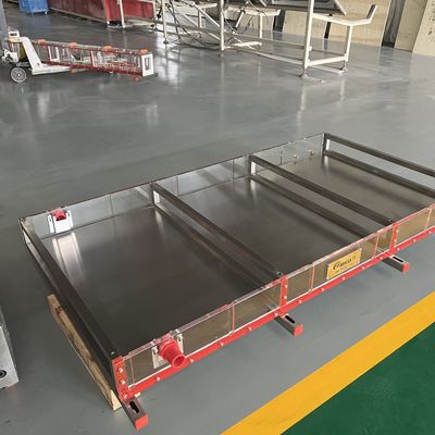 L'extrusion de moule de polissage de galvanoplastie pour la ligne de production de panneaux muraux en WPC