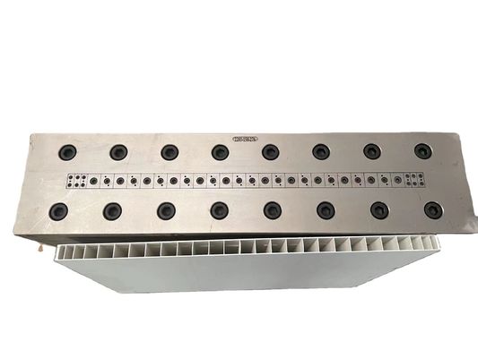 Vendeur Moule de produits ménagers en UPVC pour panneaux de rebord de fenêtre Extrusion moulage sous pression