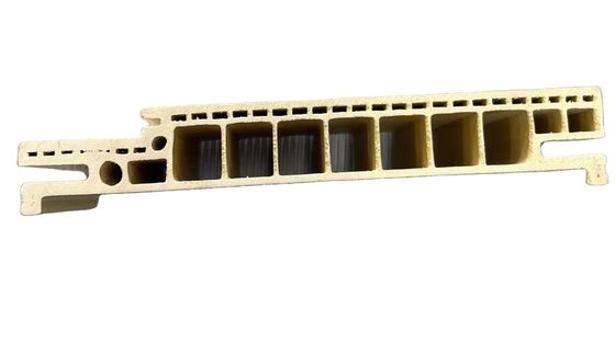 Taille du client Moule à matrices à extrusion en argent WPC pour profils de fenêtres et de portes en plastique