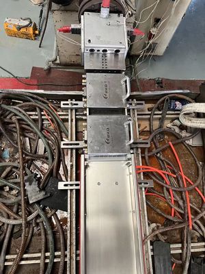 Le moule d'extrusion de panneaux muraux en UPVC est le meilleur pour une conception durable et à la mode