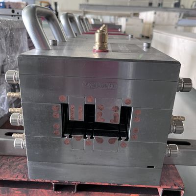 Profiles de tronçonnage de câbles électriques en PVC en plastique