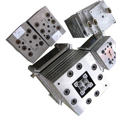 Matrice d'extrusion efficacement conçue pour les tuyaux en PVC en WPC et les profils en PE en PP en WPC