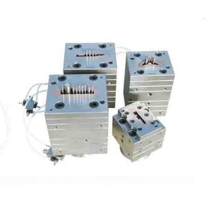 WPC PVC Pipe Extrusion Die Design Mould avec traitement de surface de polissage par galvanoplastie
