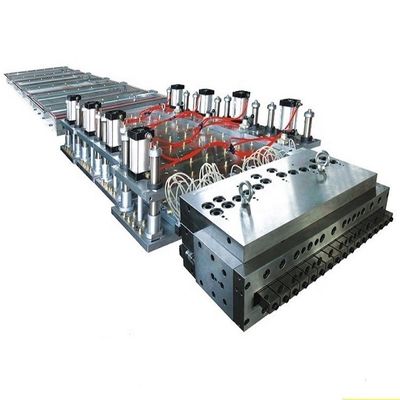 Ligne de production d'extrusion de profilés en plastique pour PVC