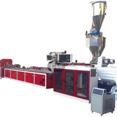 PE WOOD moulage par extrusion à la matrice longue durée de vie et conception pour les produits en plastique
