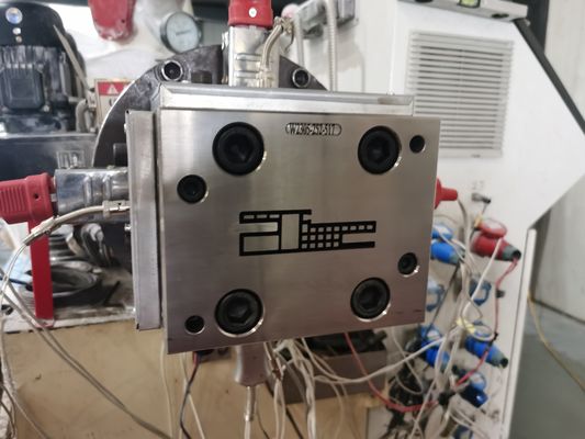 Fabricants de moules d'extrusion de profilés de fenêtres en UPVC pour les fenêtres profilées de taille client
