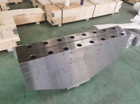 Taille du client Moule de produit ménager pour grille creuse personnalisée et plaques de porte