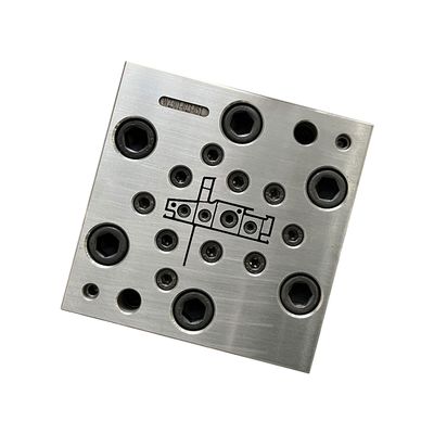 Profiles en PVC moulés pour fenêtres et portes avec traitement de polissage par galvanoplastie