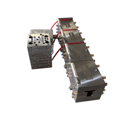 Moulures d'extrusion de polissage par galvanoplastie pour une mise en forme lisse et précise des produits en PVC