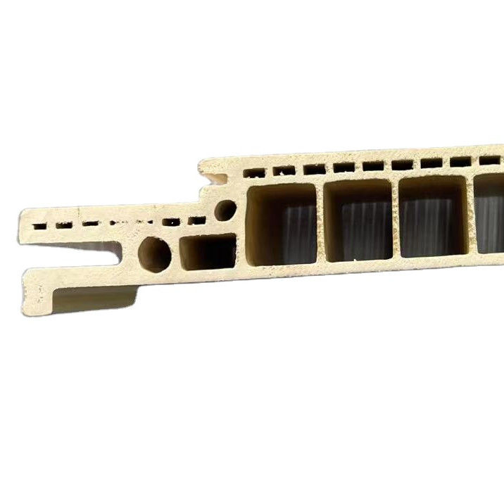 1 Ligne de production d'extrusion de porte en WPC en argent creux