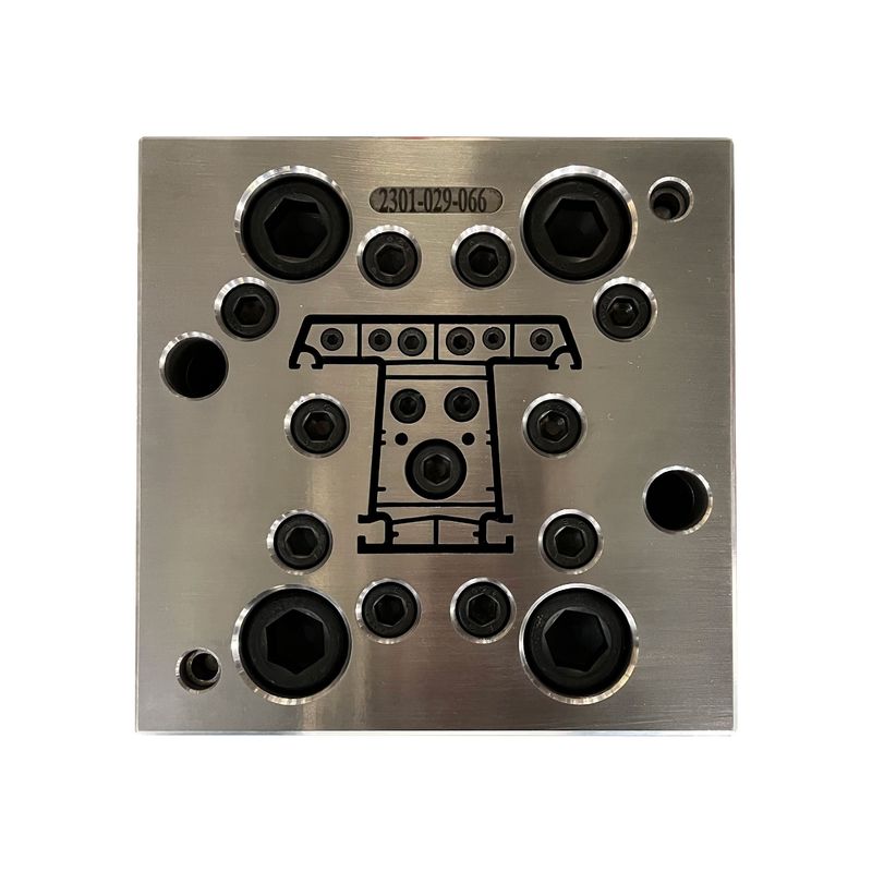 Extrusion de profil UPVC pour différentes conceptions de portes dans des moules de fenêtre et de porte de taille client